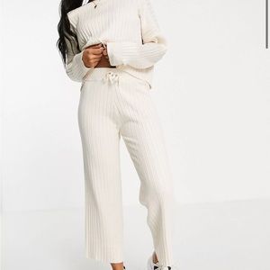 Stradivarius ribbed knit pants in cream